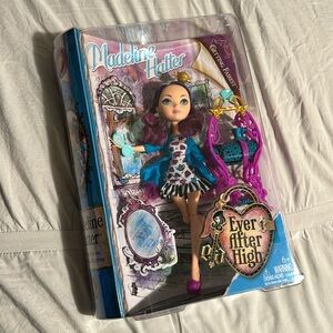 Ever After High Madeline Hatter Getting Fairest doll